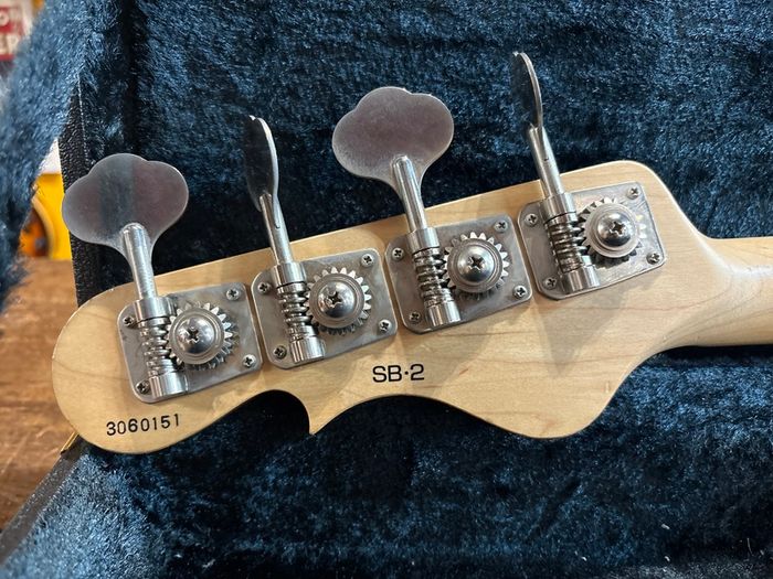 G&L SB-2 Premium Silver 2003
