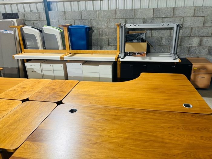 office clearence stock WHATSAPP FOR PRICES
