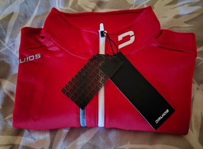 New Druids medium Ultrablend Quarter Zip Top
