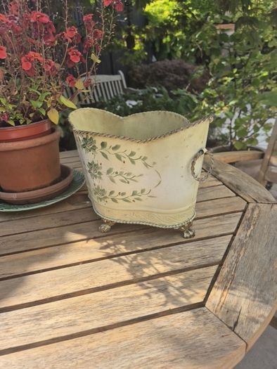Vintage plant holder/container