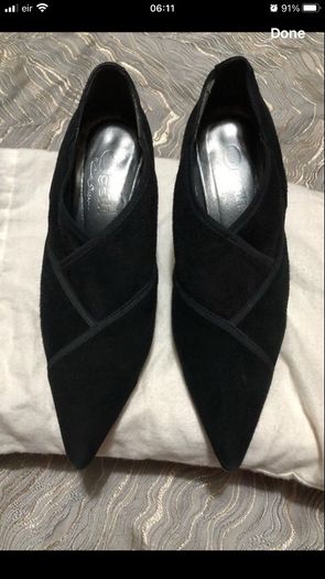 Ladies stunning  ankle boots size 5