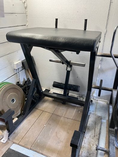 StrengthShop Reverse Hyper