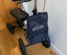 Knee scooter