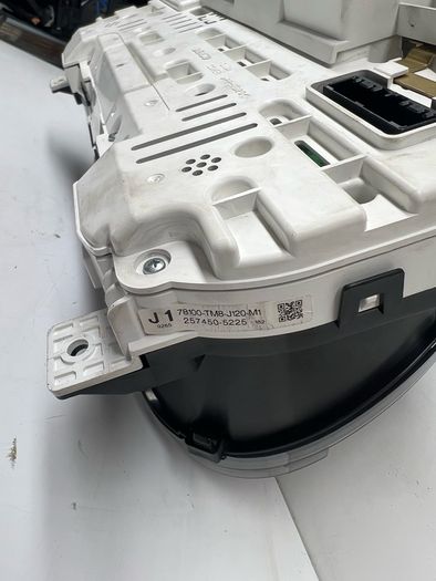 2009 Honda Insight Speedo Instrument Cluster 78100tm8j120 257450 5225 A2l11b4s
