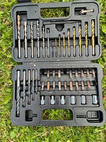 Black & Decker Mixed Drill & Screwdriver Bit Set (Missing some pieces)