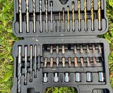 Black & Decker Mixed Drill & Screwdriver Bit Set (Missing some pieces)