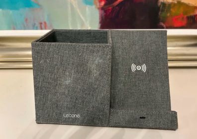 Fast wireless charger stand and desk organizer