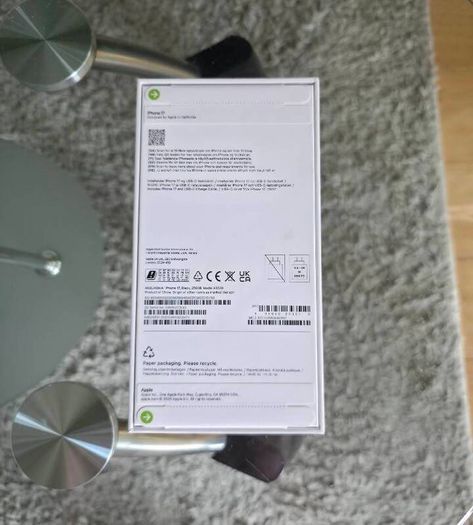 Apple Iphone 17 256GB IRISH