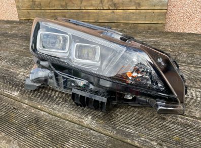 Nissan Leaf Headlight Driver side 2019