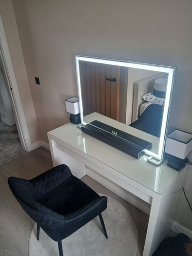 Vanity Chair
