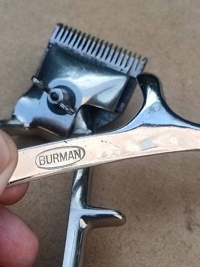 3 x Vintage Hand Hair Clippers