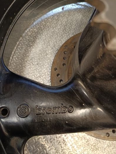 brembo rear wheel