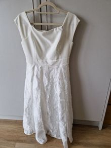 Coast Ivory Wedding Dress