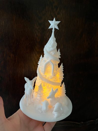 Christmas tree ornament with deer