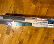 Smart soundbar for TV and games consoles
