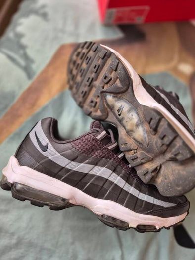 nike uk8