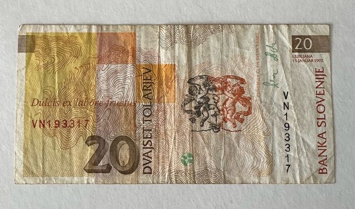 Slovenia 20 Tolarjev 1992 Banknote