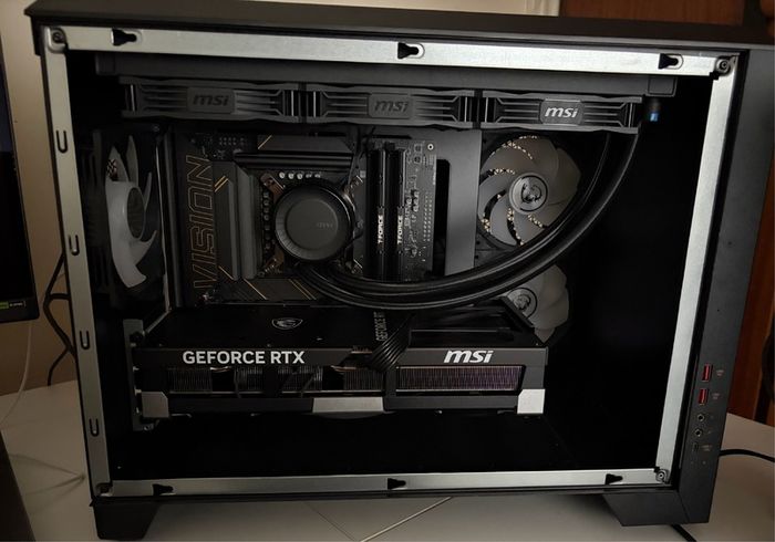 Gaming/ai pc, RTX 5090 32gb, Intel Ultra i9 285k, 64gb DDR5, 2 TB SSD