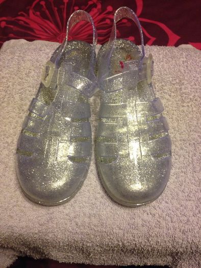 Jelly sandals