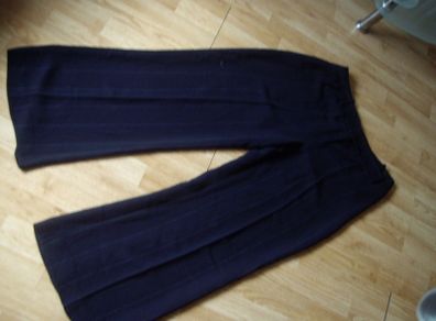 black trousers