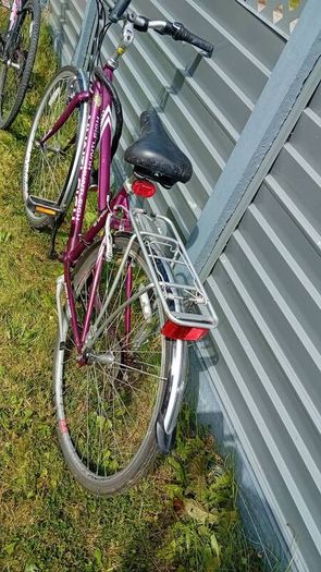 ladies/teenagers bike Huntleigh
