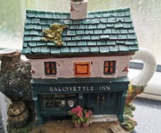 decorative and collectable Tell Tale Teapot Ballykettle Inn