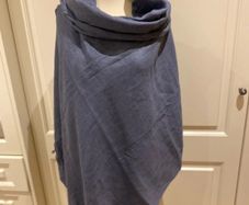 Yaya Women midnight blue cotton linen scarf - new