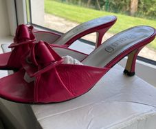 ladies sandals
