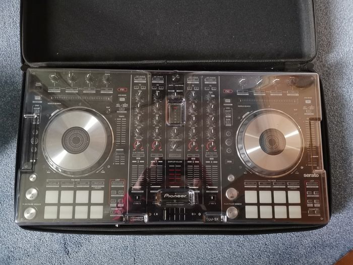 Pioneer DDJ SX + Carry Care + Decksaver