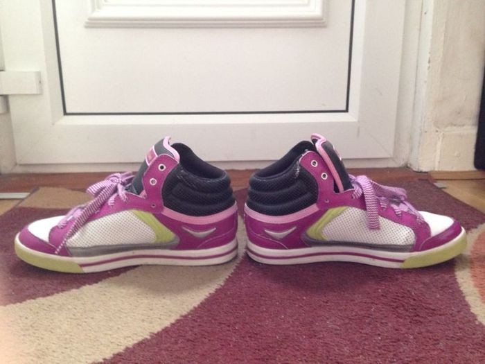 High Top Skechers Sneakers (purple & green)