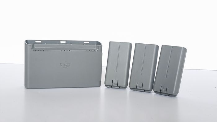DJI Mini 2 Charger + 3 Battery