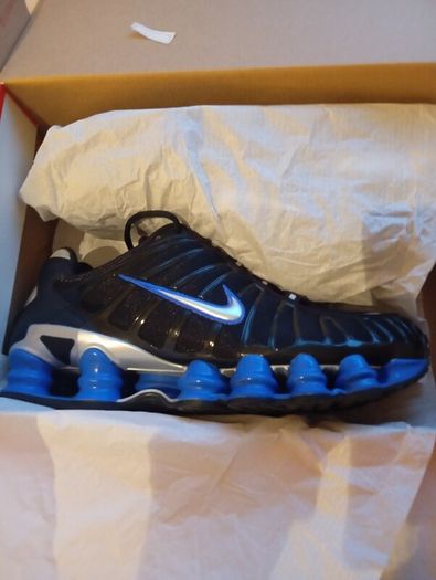 mens Nike shox