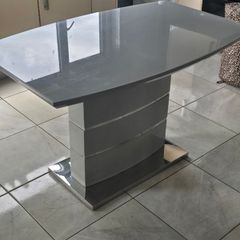 Kitchen table