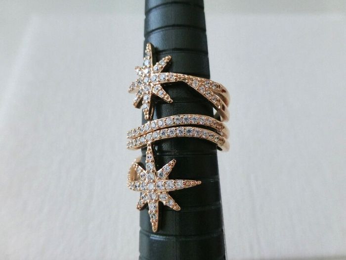Star Starburst Crystal Rose Gold Adjustable Ring