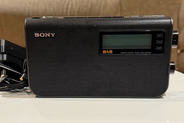 Sony XDR-S55DAB Portable DAB FM Digital Radio - Black (With Power Lead)