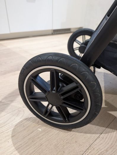 Nuna Triv Next pushchair