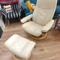 Ekornes Swedish leather recliner chair