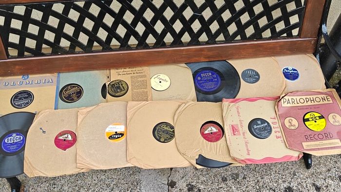 Old Vinyl records collection 25 pieces