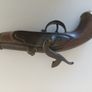 Antique pistol. Image 7