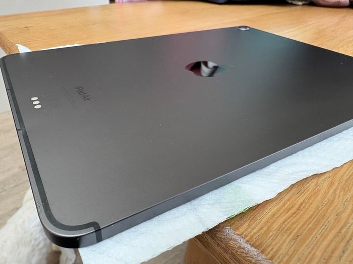 iPad Air 5th Generation WiFi + Cellular