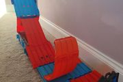 Hot Wheels Track Builder Race Crate