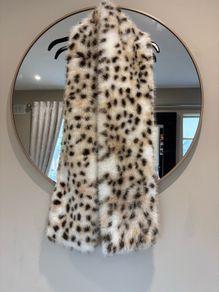 animal faux fur scarf