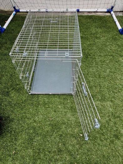 dog cage