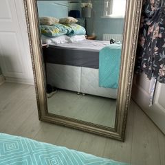 mirror