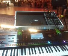 Roland Jupiter 80