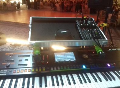 Roland Jupiter 80