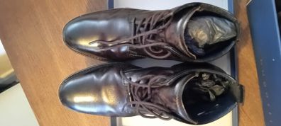 new brown boots size 11open to offers
