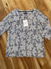 Maine top brand new! Size 18
