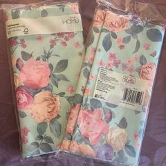 New tablecloths x 2