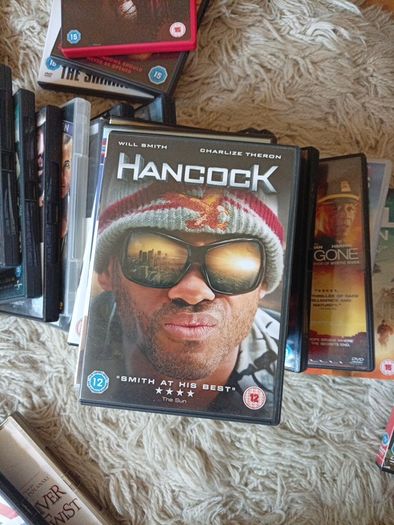 Thriller, Comedy, Horror, Drama, Romance, Musical films, movies on dvd